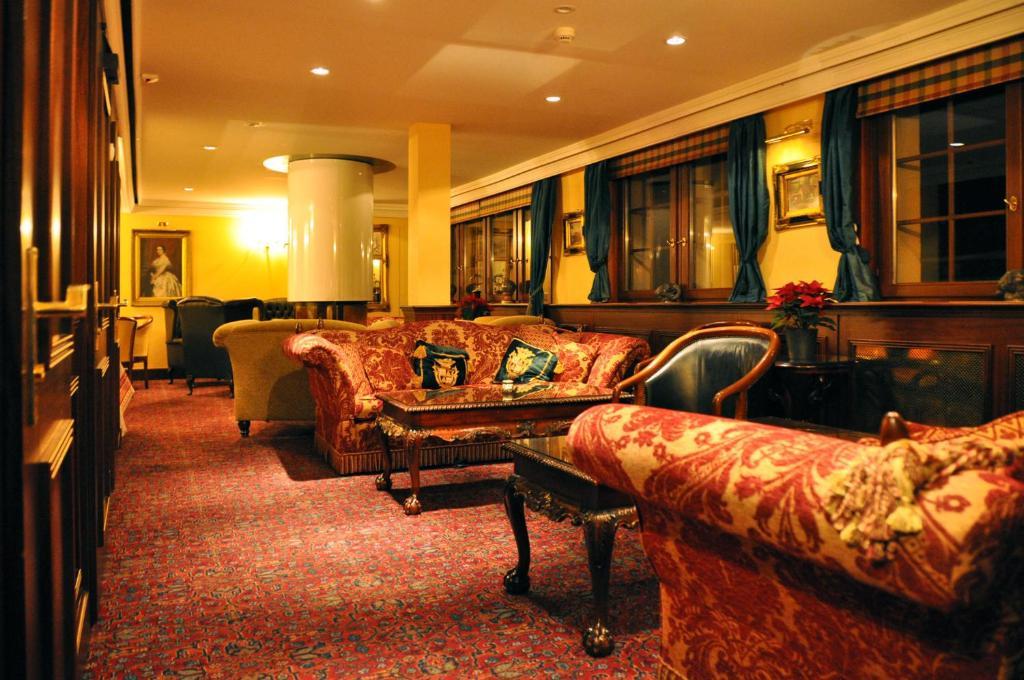 Hotel De La Paix 샘페리 외부 사진