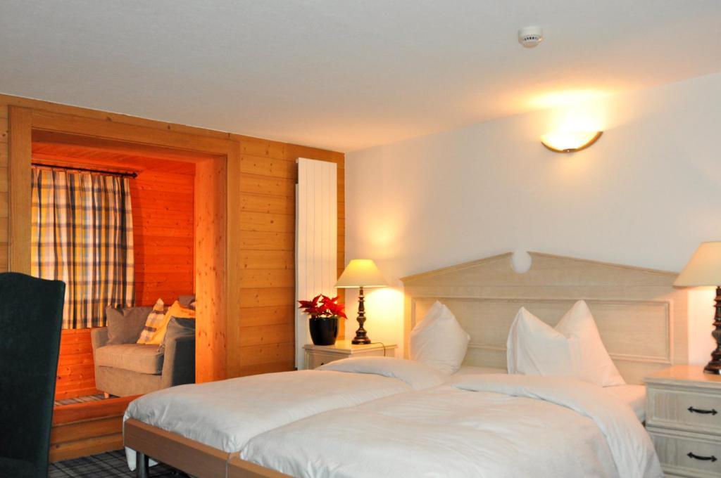 Hotel De La Paix 샘페리 객실 사진