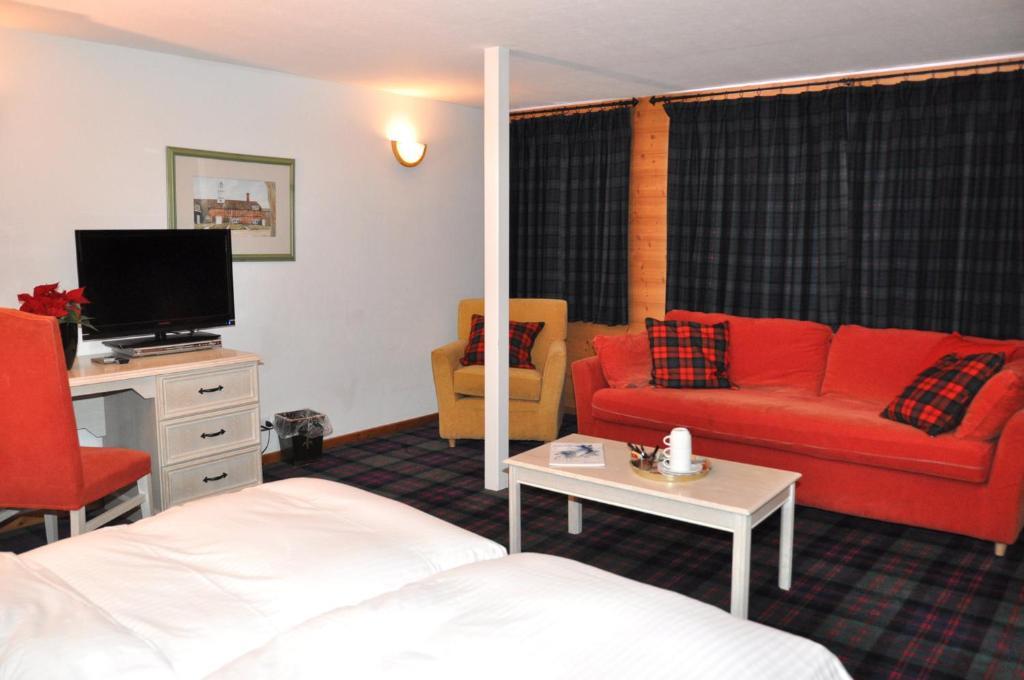 Hotel De La Paix 샘페리 객실 사진