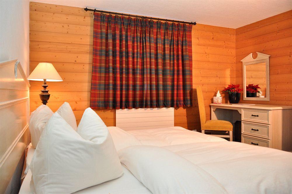 Hotel De La Paix 샘페리 외부 사진
